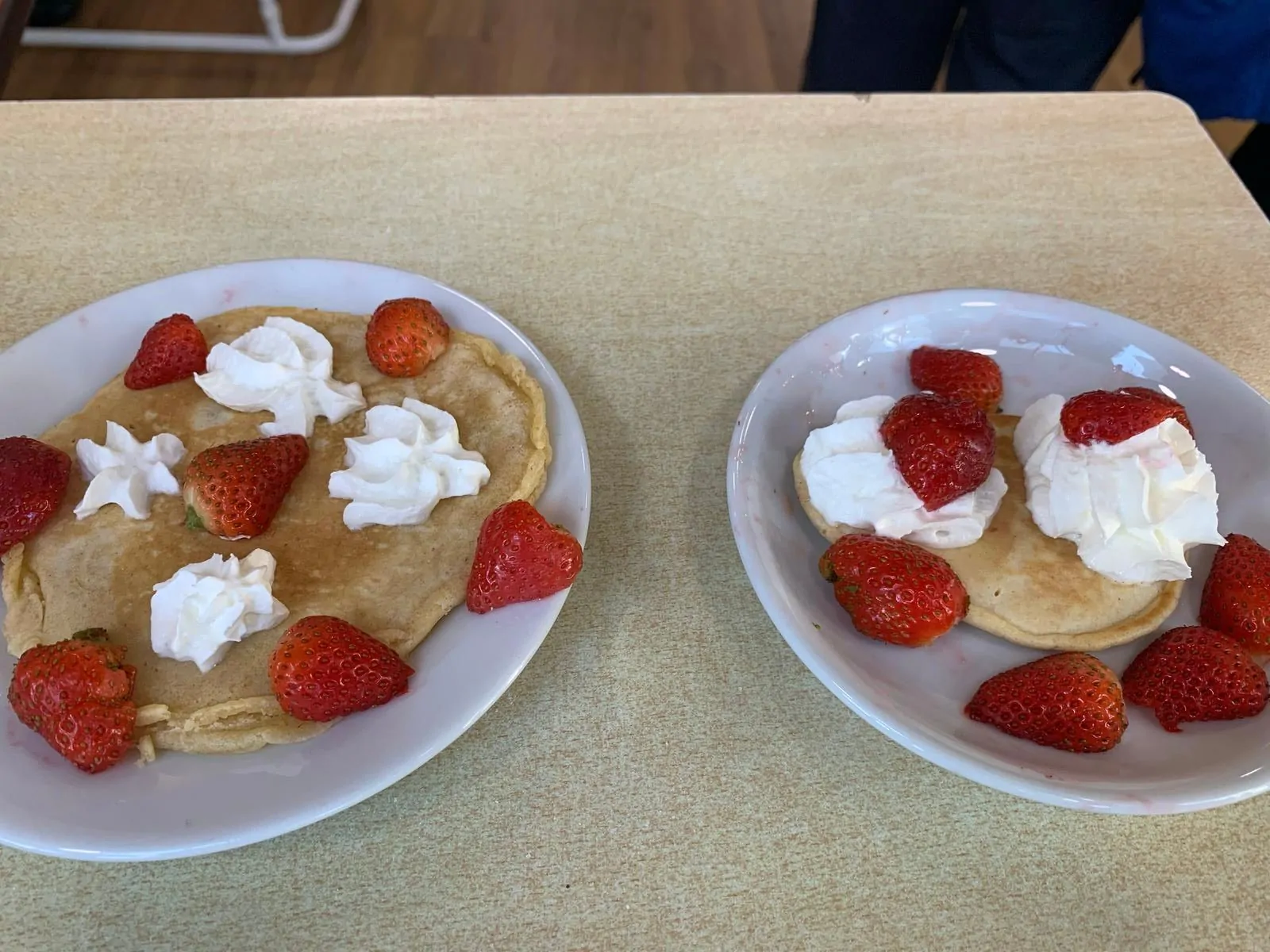 Pancakes with strawberries